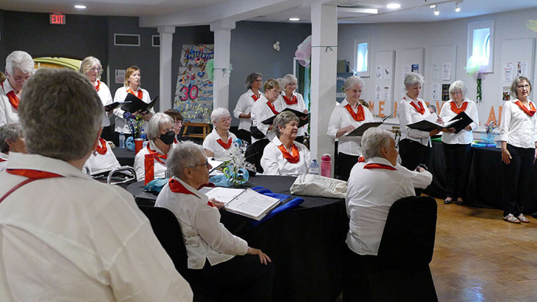 Choir Warms Up 2023